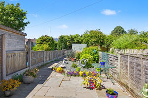 Chatsworth Road